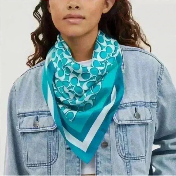 Coach Signature Print Silk Square Scarf in Bright Turquoise NWT - Picture 1 of 5